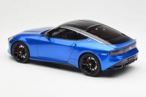 Nissan Fairlady Z Z35 Bayside Blauw GT Spirit 1:18 GT387 Hars — afbeelding 5 van 6
