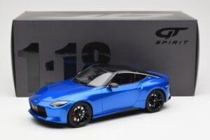 Nissan Fairlady Z Z35 Bayside Blauw GT Spirit 1:18 GT387 Hars — afbeelding 6 van 6