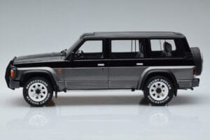 Nissan Patrol GR Y60 Grijs Otto 1:18 OT993 Hars — afbeelding 3 van 6