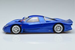 Nissan R390 GT1 Road Car GT Spirit 1:18 GT403 Hars — afbeelding 3 van 6