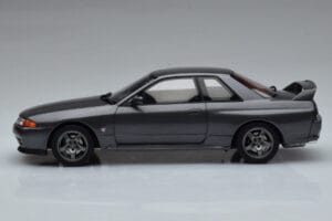 Nissan Skyline GT-R BNR32 Nismo Grijs Otto 1:18 OT411 Hars — afbeelding 3 van 6