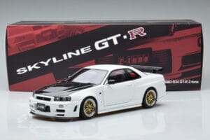 Nissan Skyline GT-R R34 Nismo Z-Tune Wit MotorHelix 1:18 M83407 Metaal — afbeelding 11 van 11
