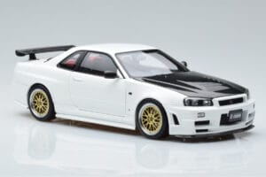 Nissan Skyline GT-R R34 Nismo Z-Tune Wit MotorHelix 1:18 M83407 Metaal — afbeelding 6 van 11