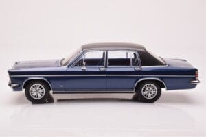 Opel Diplomat B Donkerblauw Metallic MCG 1:18 MCG18336 Metaal — afbeelding 3 van 6