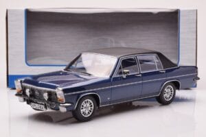Opel Diplomat B Donkerblauw Metallic MCG 1:18 MCG18336 Metaal — afbeelding 6 van 6