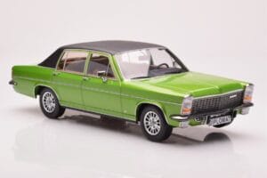 Opel Diplomat B Groen Metallic MCG 1:18 MCG18337 Metaal — afbeelding 4 van 6