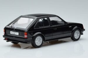 Opel Kadett D GTE Zwart MCG 1:18 MCG18270 Metaal — afbeelding 2 van 6