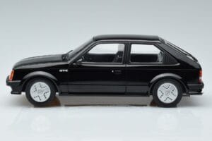 Opel Kadett D GTE Zwart MCG 1:18 MCG18270 Metaal — afbeelding 3 van 6