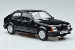 Opel Kadett D GTE Zwart MCG 1:18 MCG18270 Metaal — afbeelding 4 van 6