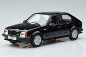 Opel Kadett D GTE Zwart MCG 1:18 MCG18270 Metaal