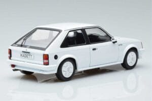 Opel Kadett D GTE Wit MCG 1:18 MCG18268 Metaal — afbeelding 2 van 6