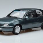 Opel Kadett E GSi Blauw Metallic Norev 1:18 183614 Metaal