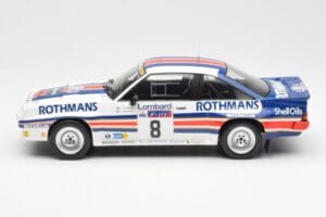 Opel Manta 400 Rothmans #8 J. McRae / I. Grindrod Lombard RAC Rally 1983 IXO 1:18 18RMC038A Metaal — afbeelding 3 van 6