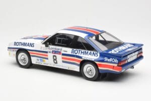 Opel Manta 400 Rothmans #8 J. McRae / I. Grindrod Lombard RAC Rally 1983 IXO 1:18 18RMC038A Metaal — afbeelding 5 van 6
