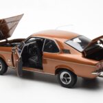 Opel Manta A Brons Metallic Norev 1:18 - image 5 of 8