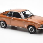 Opel Manta A Brons Metallic Norev 1:18 - image 6 of 8