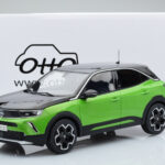 Opel Mokka-e GS Line Matcha Groen Otto 1:18 - image 5 of 5