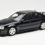Opel Omega A Lotus Imperial Dark Groen Metallic Otto 1:18 OT153