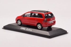 Opel Zafira B OPC Rood Minichamps 1:43 400045300 Metaal — afbeelding 3 van 4