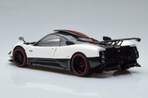 Pagani Zonda Cinque Wit Benny Almost Real 1:18 850601001 Metaal — afbeelding 7 van 12