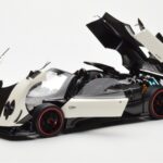 Pagani Zonda Cinque Roadster Wit Benny Almost Real 1:18 - image 2 of 8