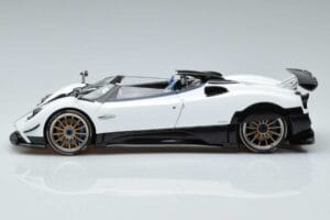 Pagani Zonda HP Barchetta Carbon Fiber Wit LCD 1:18 LCD18009-WH Metaal — afbeelding 5 van 9