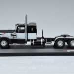 Peterbilt 350 Zwart IXO 1:43 TR114 - image 3 of 6