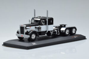 Peterbilt 350 Zwart IXO 1:43 TR114