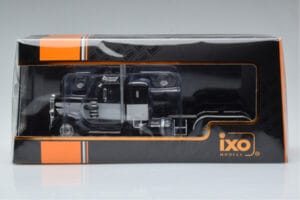 Peterbilt 350 Zwart IXO 1:43 TR114 Metaal — afbeelding 6 van 6