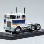 Peterbilt 352 H Wit IXO 1:43 TR078