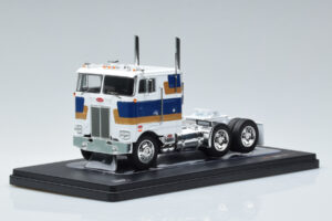 Peterbilt 352 H Wit IXO 1:43 TR078