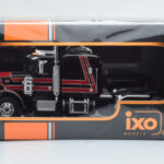 Peterbilt 359 Zwart Rood IXO 1:43 - image 4 of 4