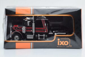 Peterbilt 359 Zwart Rood IXO 1:43 TR158 Metaal — afbeelding 4 van 4