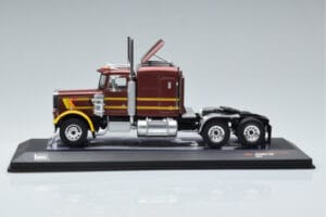 Peterbilt 359 Bruin IXO 1:43 TR043 Metaal — afbeelding 3 van 6