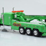 Peterbilt 359 Wrecker Road Service Groen IXO 1:43 - image 5 of 5