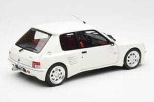 Peugeot 205 Dimma Wit Otto 1:18 OT681 Hars — afbeelding 2 van 6
