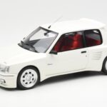 Peugeot 205 Dimma Wit Otto 1:18 OT681