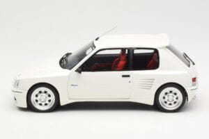 Peugeot 205 Dimma Wit Otto 1:18 OT681 Hars — afbeelding 3 van 6