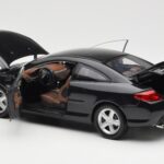 Peugeot 407 Coupe Zwart Norev 1:18 - image 5 of 8