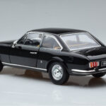 Peugeot 504 Coupe Zwart Norev 1:18 - image 6 of 7