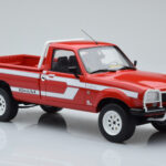 Peugeot 504 Dangel Pickup Rood Otto 1:18 - image 4 of 6