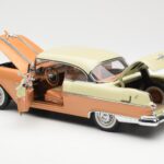 Pontiac Star Chief Hardtop Rood Wit Sun Star 1:18 5043 - image 5 of 8