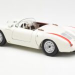 Porsche 550 Spyder 70 Jaar Editie Wit Schuco 1:18 450033300 - image 7 of 8