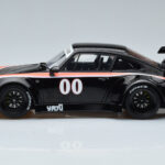 Porsche 911 930 RWB Yaju Zwart GT Spirit 1:18 - image 3 of 6