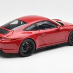 Porsche 911 991 Carrera GTS Carmine Rood Schuco 1:18 450039000 - image 3 of 8