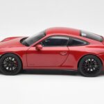 Porsche 911 991 Carrera GTS Carmine Rood Schuco 1:18 450039000 - image 4 of 8