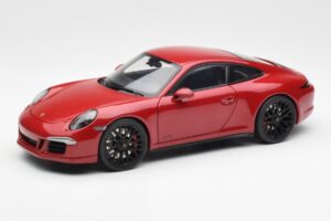 Porsche 911 991 Carrera GTS Carmine Rood Schuco 1:18 450039000