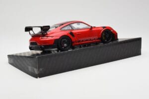 Porsche 911 GT2 RS 991 MR Manthey Racing Nordschleife Record Minichamps 1:18 MR-911-GT2RS-1803 Metaal — afbeelding 3 van 6