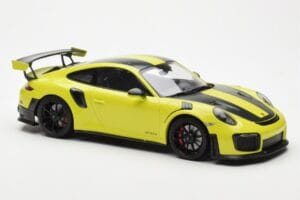 Porsche 911 991.2 GT2 RS Lichtgroen Met Zwarte Magnesium Velgen Minichamps 1:18 155068300 Metaal — afbeelding 4 van 6