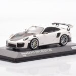Porsche 911 991.2 GT2 RS Wit Minichamps 1:43 - image 2 of 4